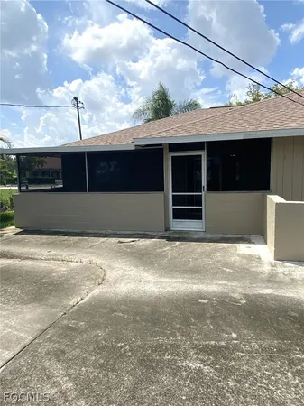 $1,300 | 621 Southwest 3rd Street, Cape Coral, FL 33991