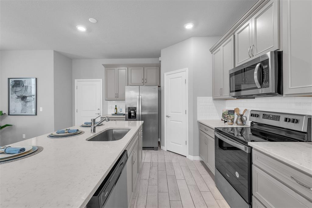 2765 Franklin Road St. Cloud, FL 34771 - Photo 9 of 29