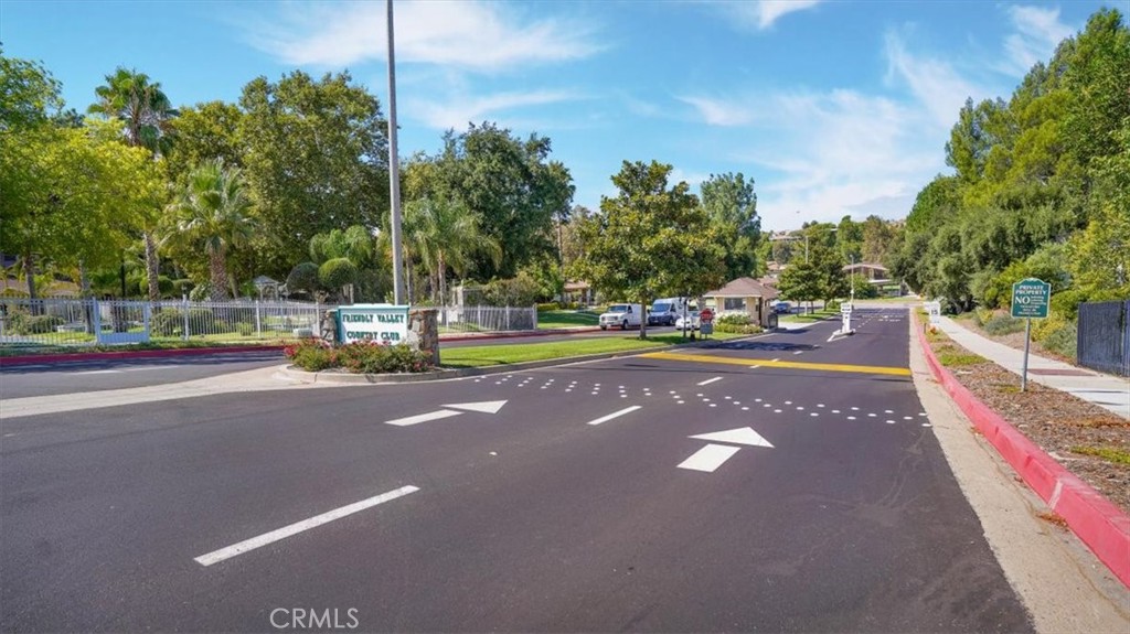 19334 Oak Crossing Road Newhall, CA 91321 - Photo 19 of 36 a view of street with houses