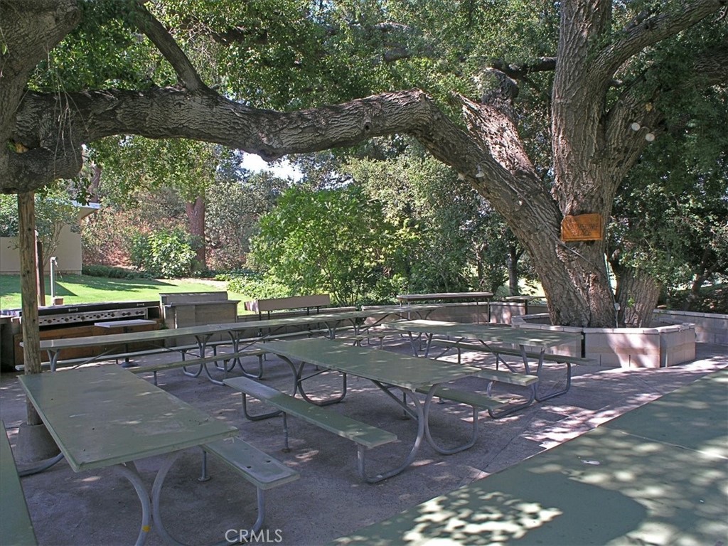 19334 Oak Crossing Road Newhall, CA 91321 - Photo 30 of 36 a view of backyard with green space