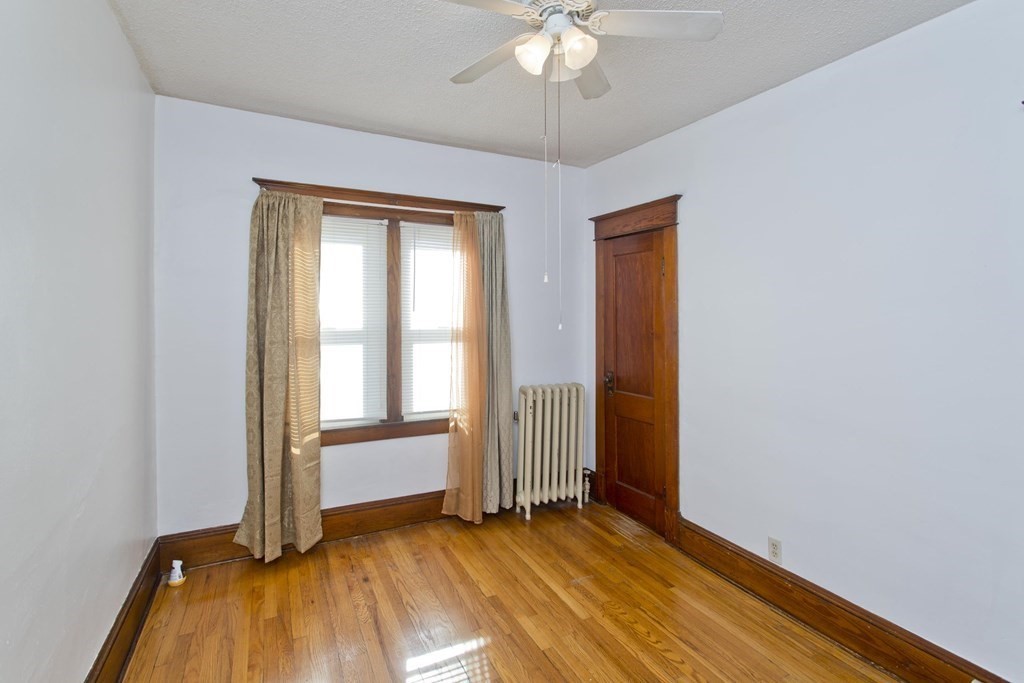 37 Angeline Street West Springfield, MA 01089 - Photo 23 of 42 Gallery Image 23