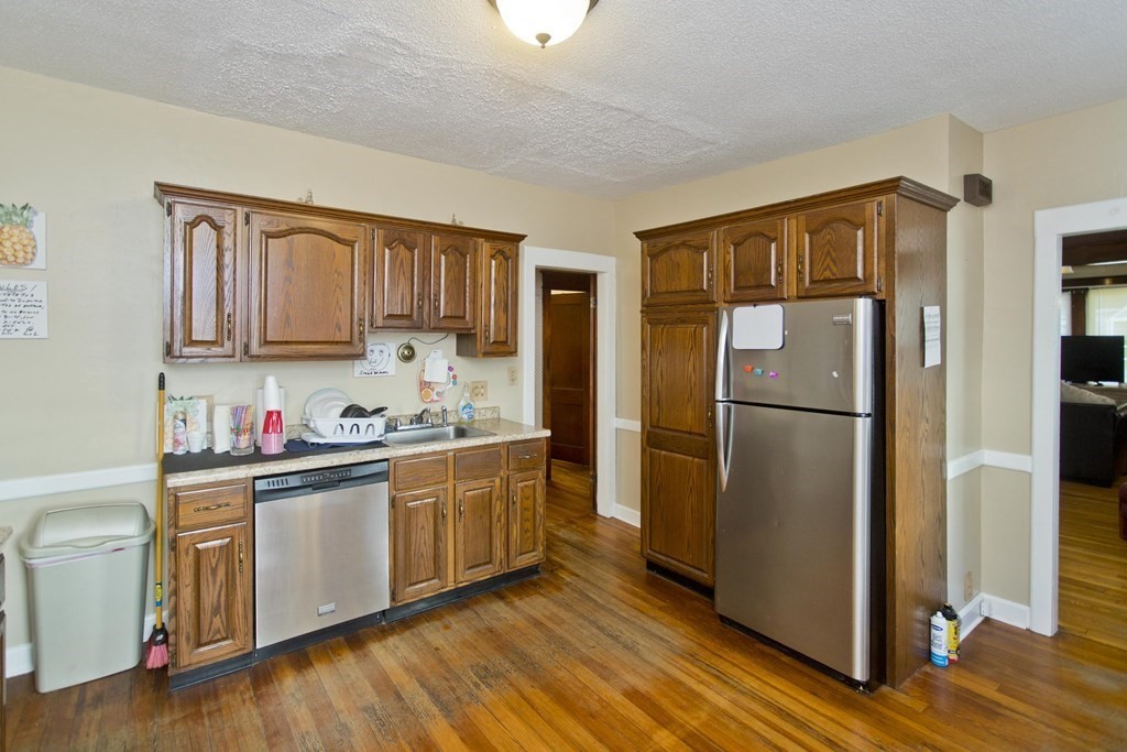 37 Angeline Street West Springfield, MA 01089 - Photo 30 of 42 Gallery Image 30