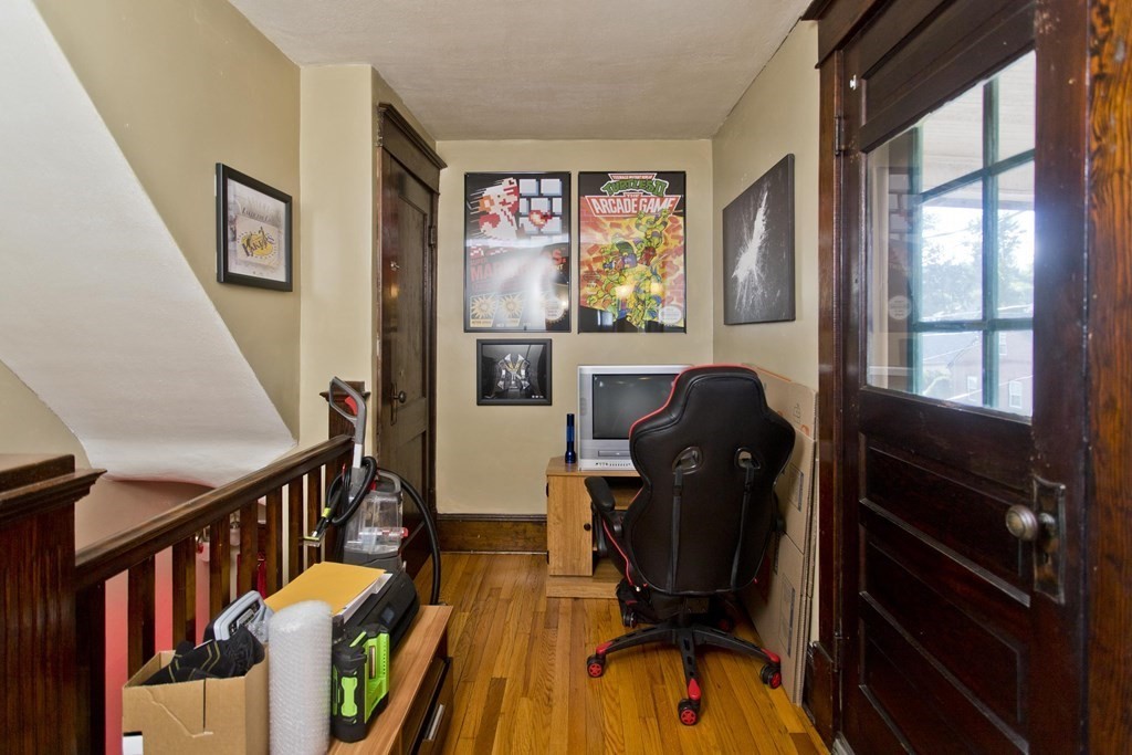 37 Angeline Street West Springfield, MA 01089 - Photo 8 of 42 Gallery Image 8