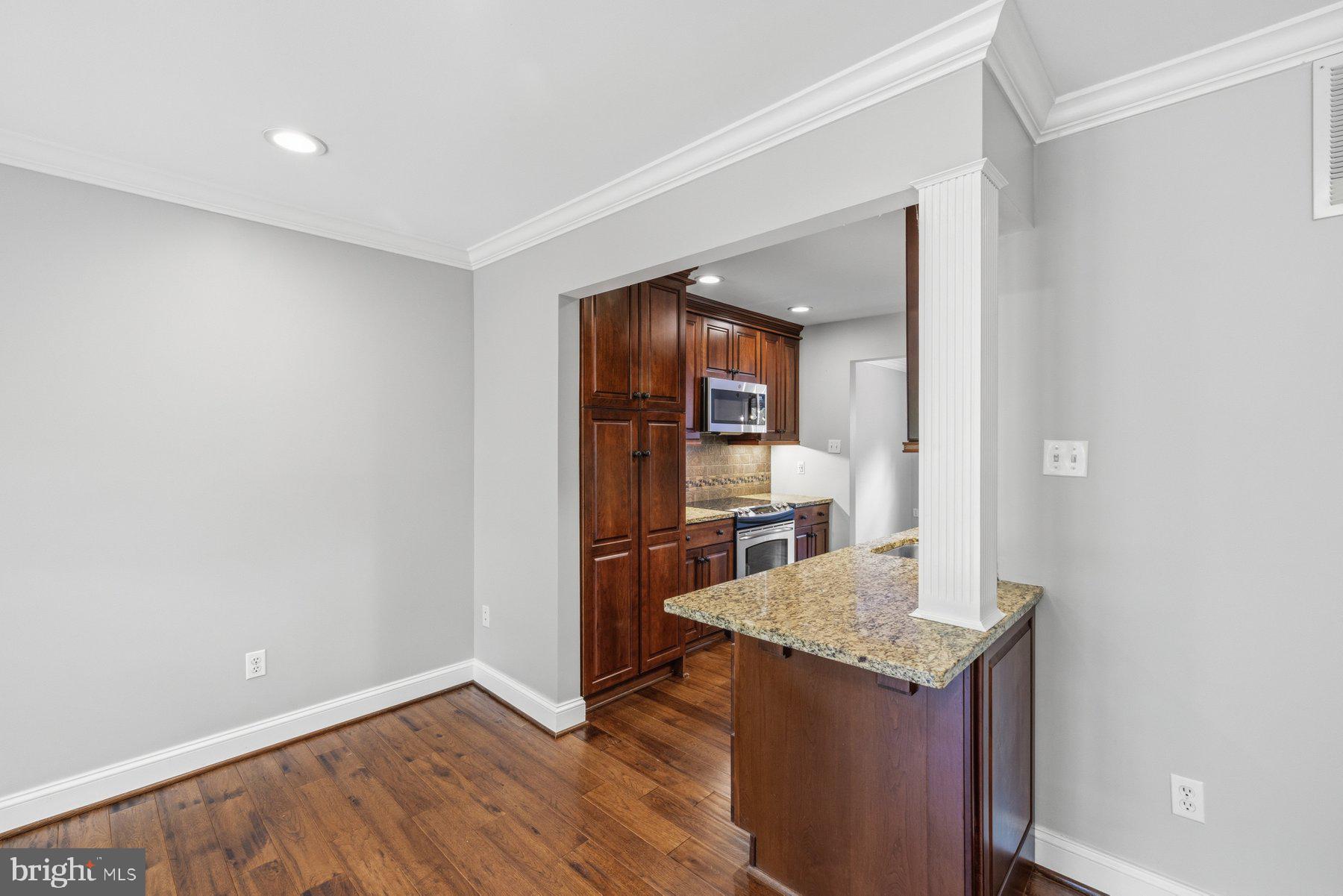 7961 Hidden Bridge Drive Springfield, VA 22153 - Photo 11 of 53