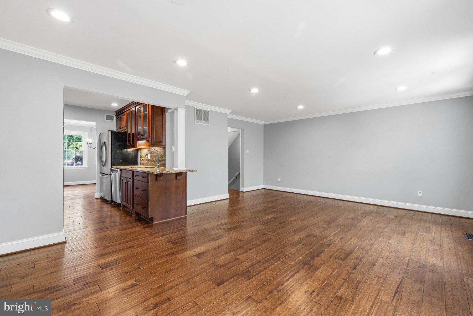 7961 Hidden Bridge Drive Springfield, VA 22153 - Photo 10 of 53