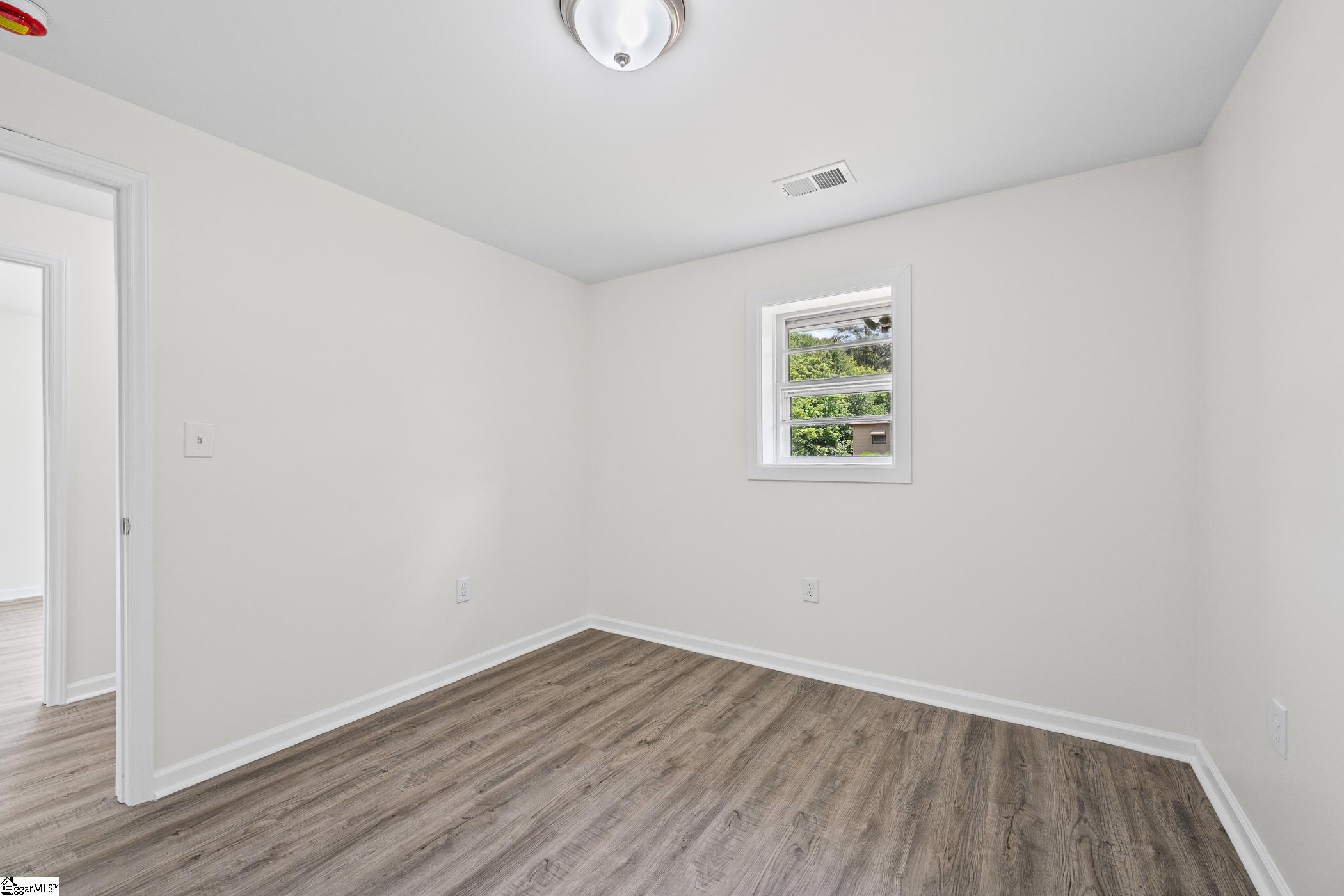 141 Edge Street Wellford, SC 29385 - Photo 14 of 19