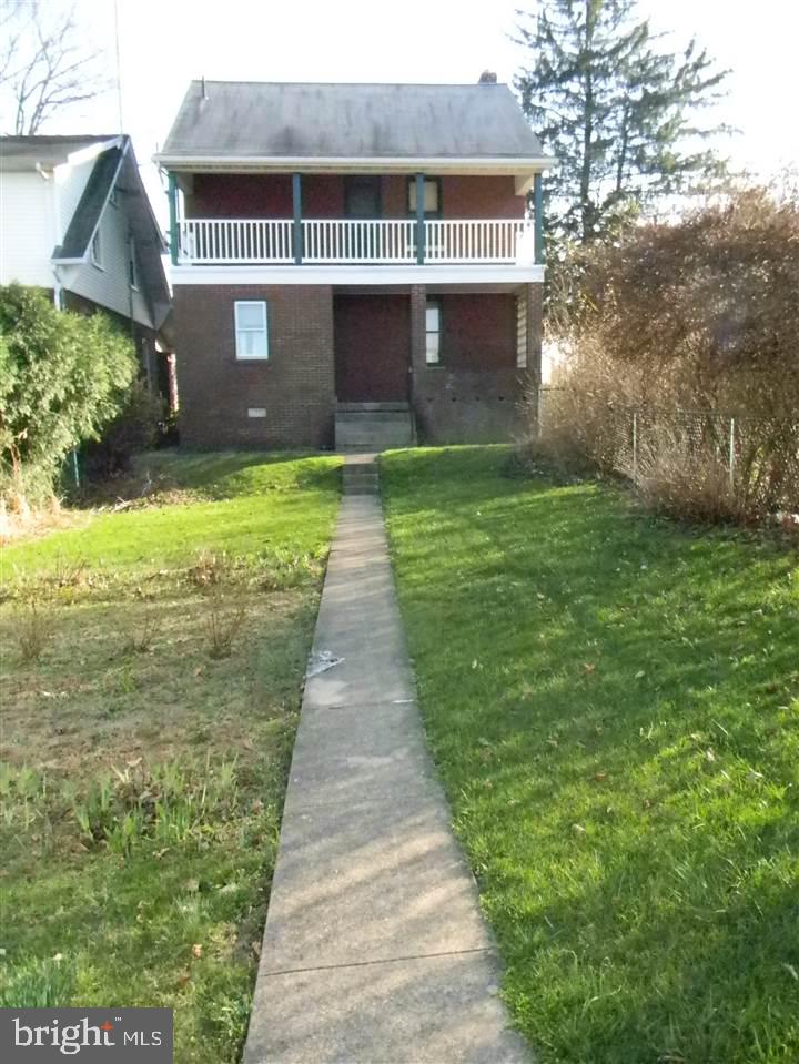 302 Ridge Avenue Hanover, PA 17331 - Photo 2 of 36 Gallery Image 2