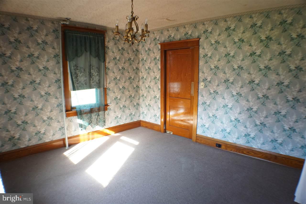 302 Ridge Avenue Hanover, PA 17331 - Photo 7 of 36 Gallery Image 7