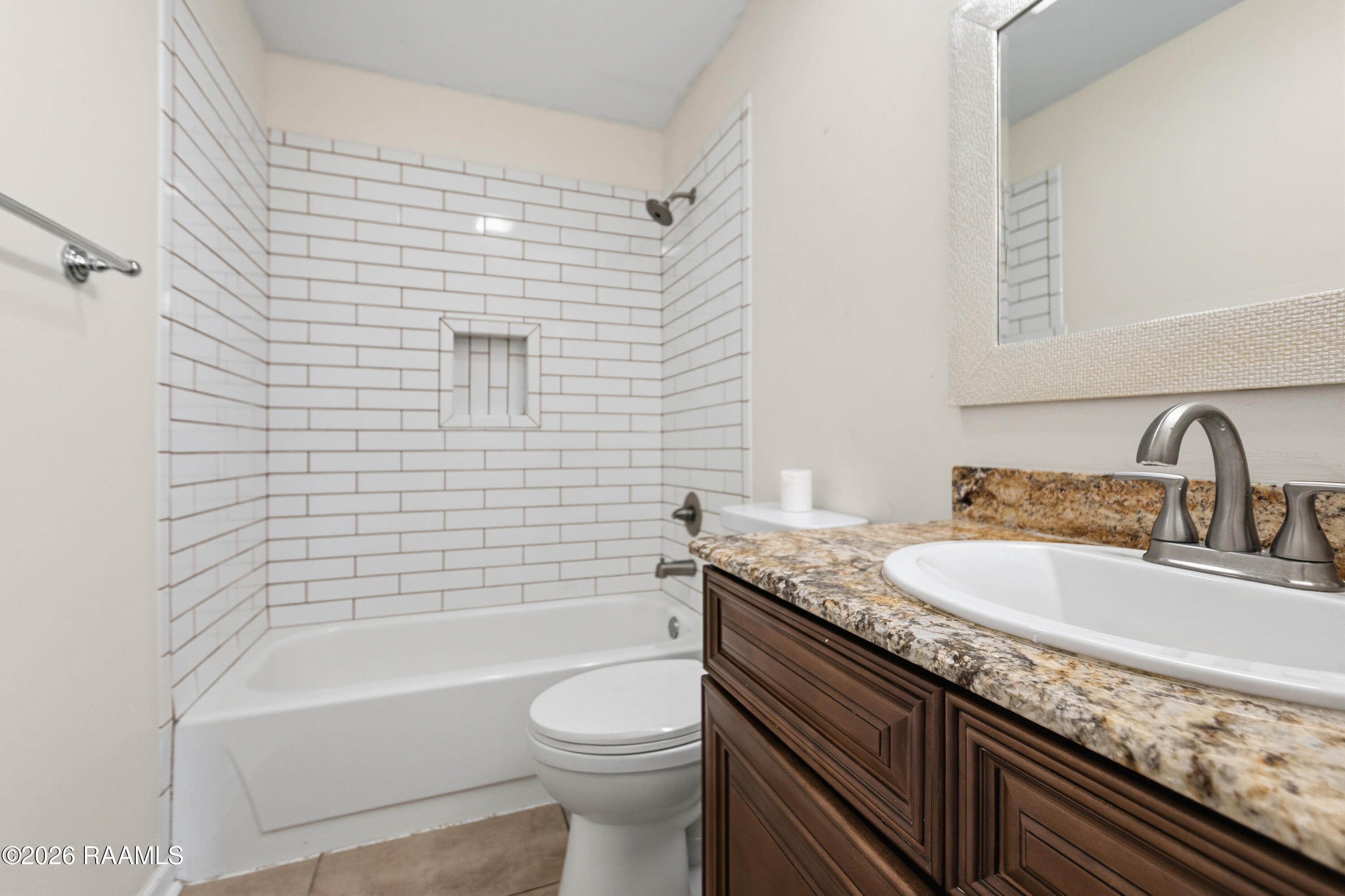 701 South College Road, Unit 116 Lafayette, LA 70503 - Photo 20 of 22 701 South College-42