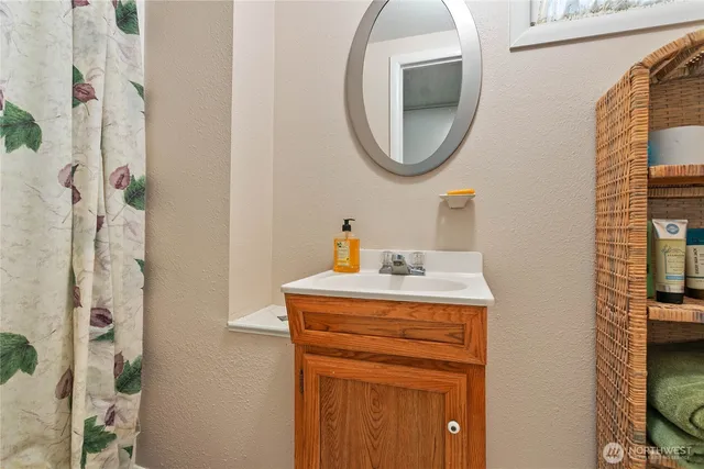 $749,000 | 3018 Elm Street, Bellingham, WA 98225