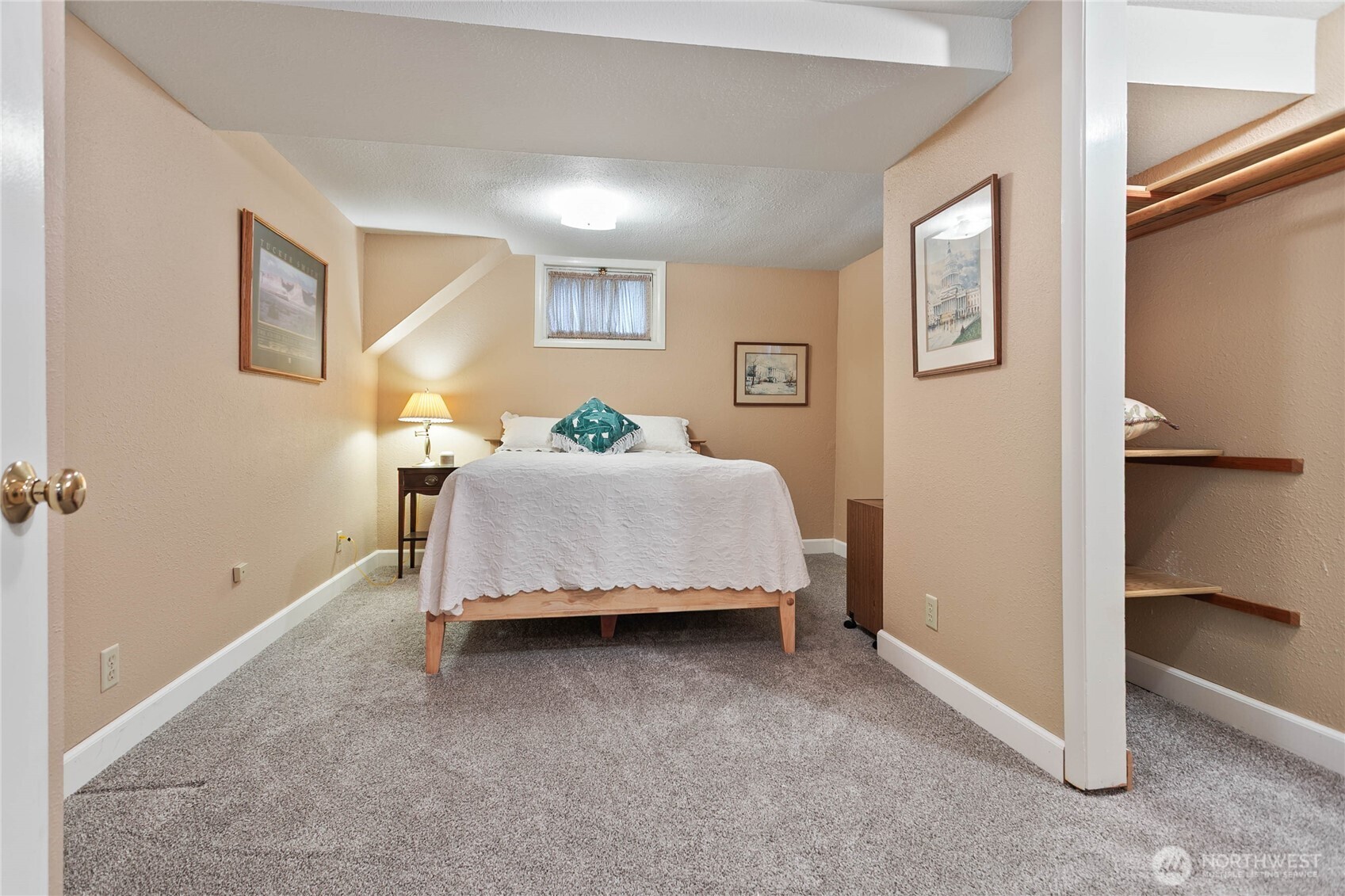 3018 Elm Street Bellingham, WA 98225 - Photo 20 of 40