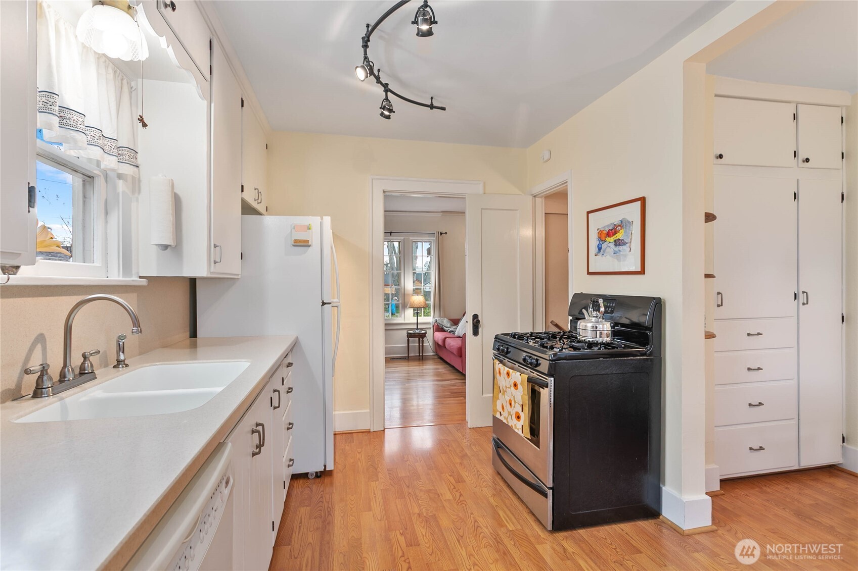 3018 Elm Street Bellingham, WA 98225 - Photo 27 of 40