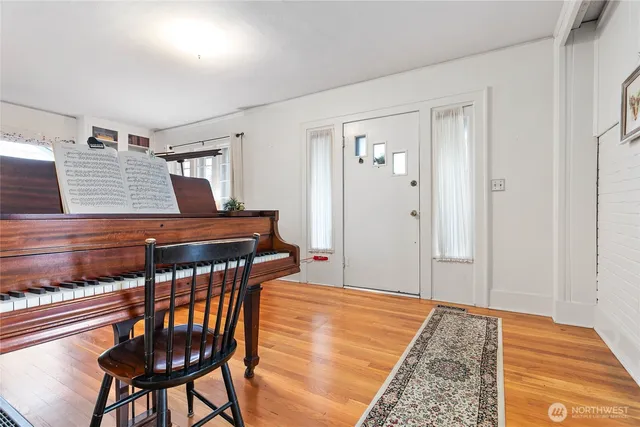 $749,000 | 3018 Elm Street, Bellingham, WA 98225