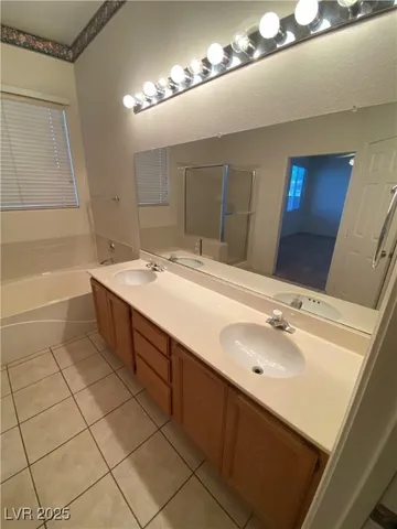 $2,100 | 1318 Passiflora Drive, Henderson, NV 89002