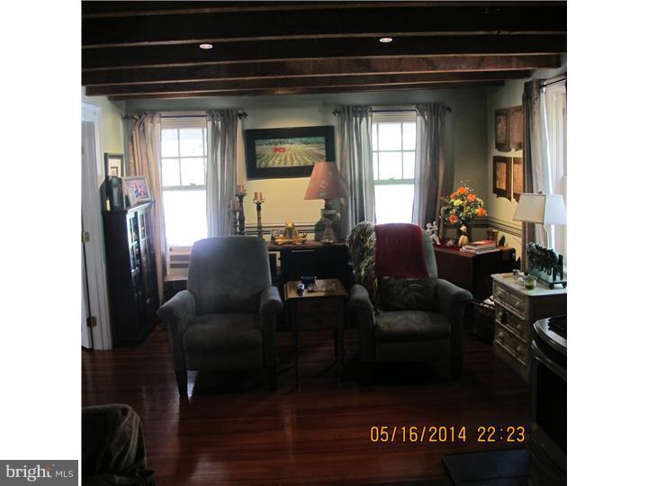 775 Forest Grove Road Furlong, PA 18925 - Photo 4 of 13 Living Room