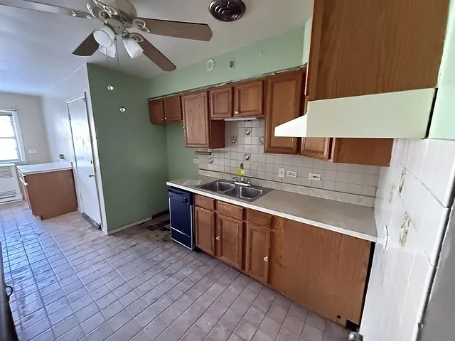 $50,000 | 7720 South Jeffery Boulevard, Unit 1S, Chicago, IL 60649