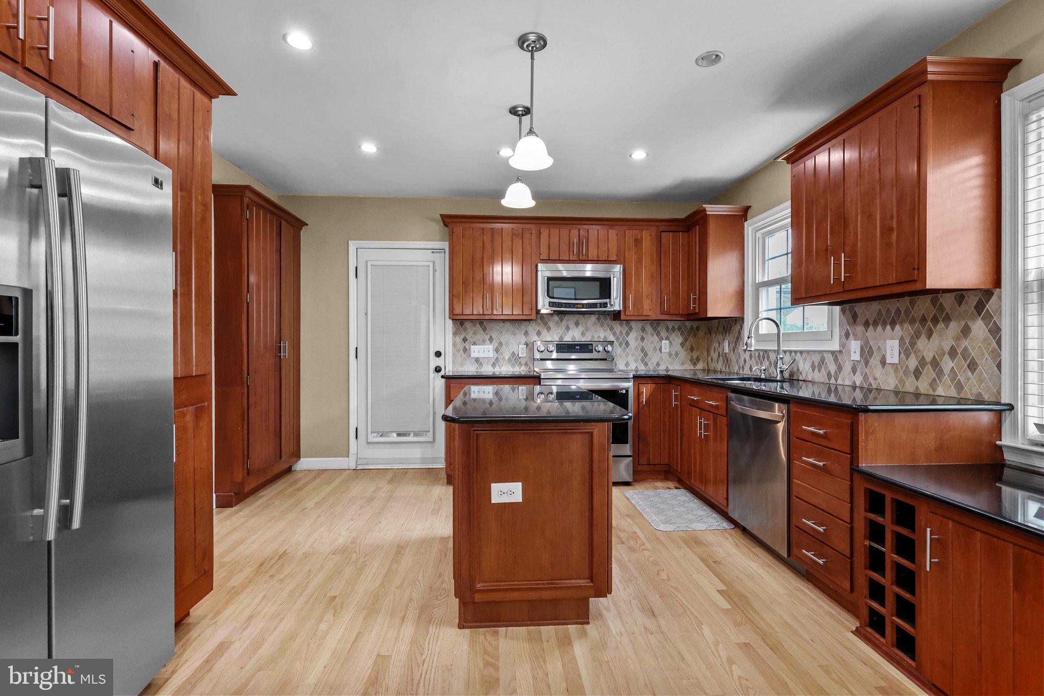 1814 Makefield Road Yardley, PA 19067 - Photo 8 of 40 Gallery Image 8