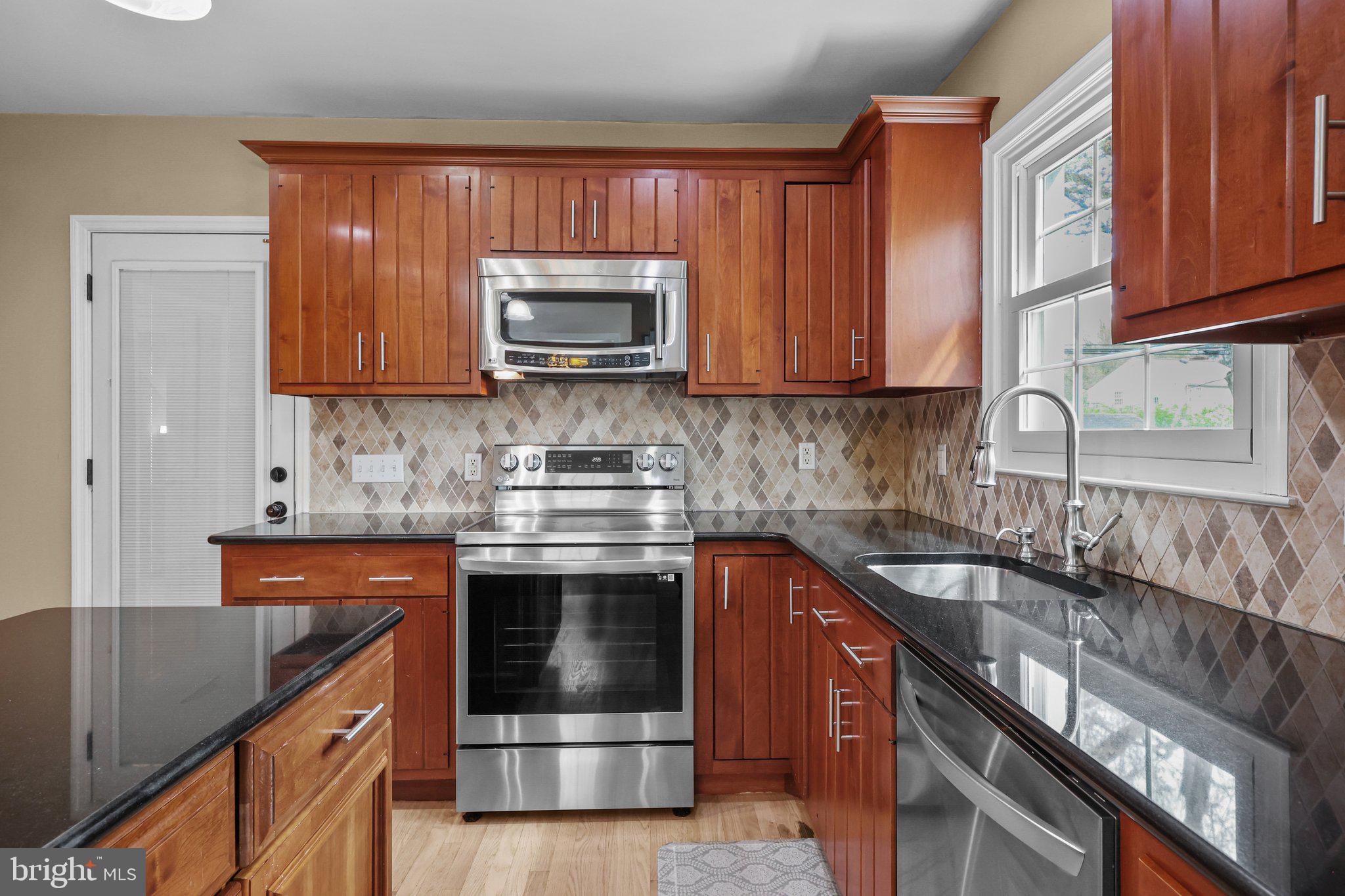 1814 Makefield Road Yardley, PA 19067 - Photo 9 of 40 Gallery Image 9