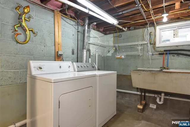 $575,000 | 66 Waldwick Avenue, Waldwick, NJ 07463