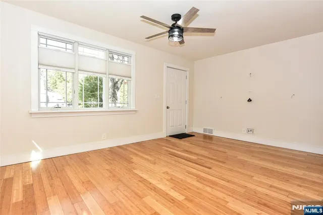 $575,000 | 66 Waldwick Avenue, Waldwick, NJ 07463