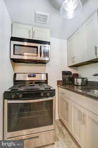 $1,380 | 11408 Cherry Hill Road, Unit 103, Beltsville, MD 20705