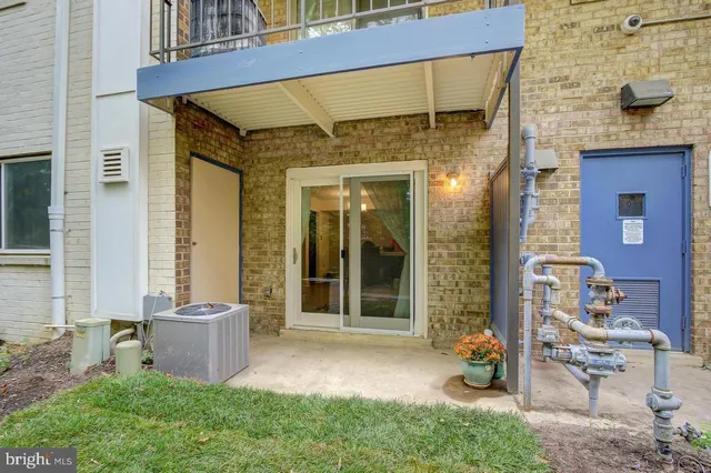 $1,380 | 11408 Cherry Hill Road, Unit 103, Beltsville, MD 20705