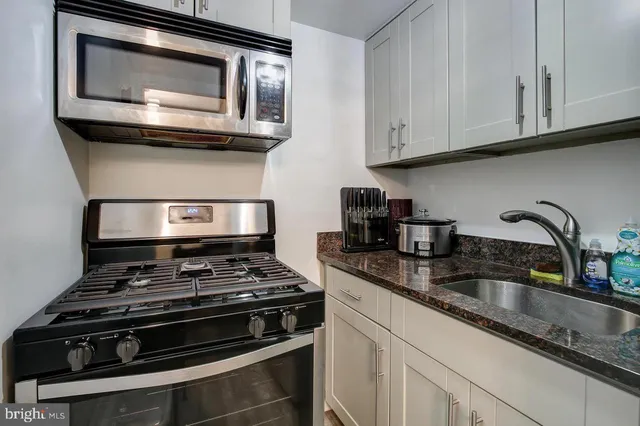 $1,380 | 11408 Cherry Hill Road, Unit 103, Beltsville, MD 20705