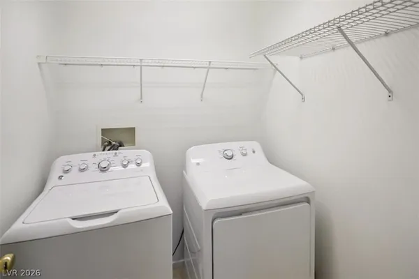$2,400 | 932 Purdy Lodge Street, Las Vegas, NV 89135