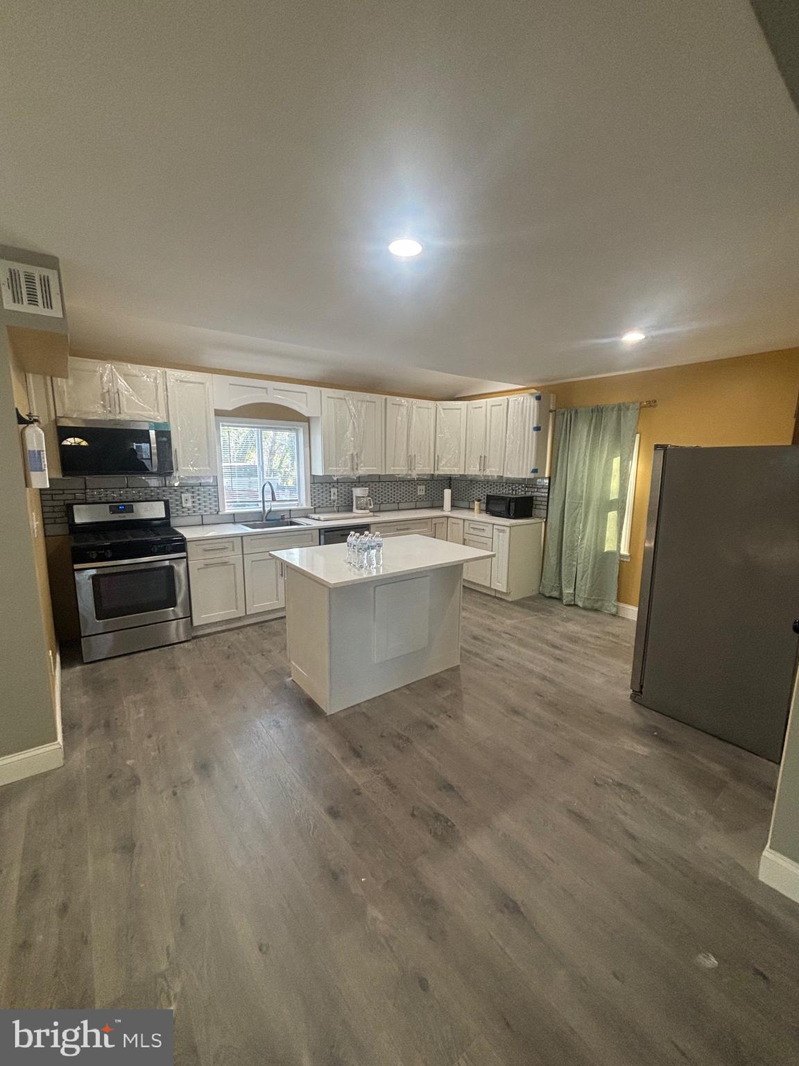 322 Methodist Road Newport, NJ 08345 - Photo 3 of 19