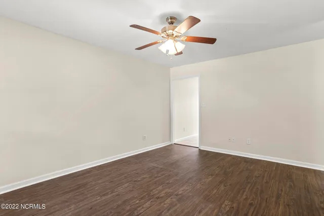 $850 | 142 Lain Mark Drive, Hubert, NC 28539