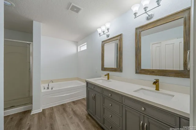 $2,000 | 22106 Ruby Run, San Antonio, TX 78259