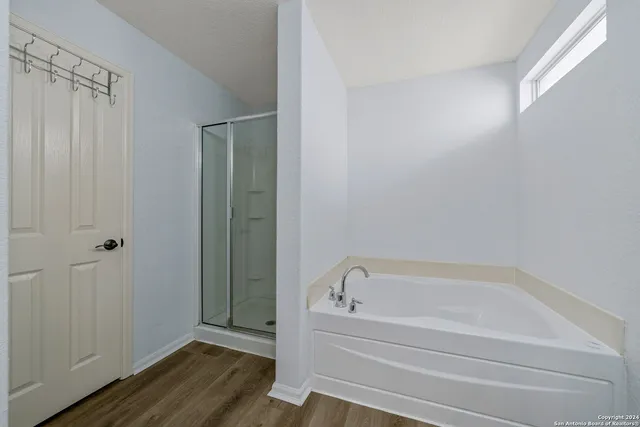 $2,000 | 22106 Ruby Run, San Antonio, TX 78259