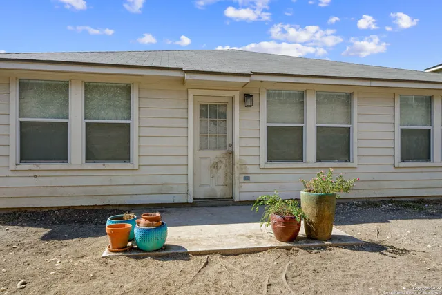 $2,000 | 22106 Ruby Run, San Antonio, TX 78259