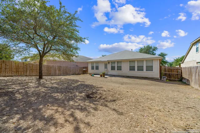 $2,000 | 22106 Ruby Run, San Antonio, TX 78259