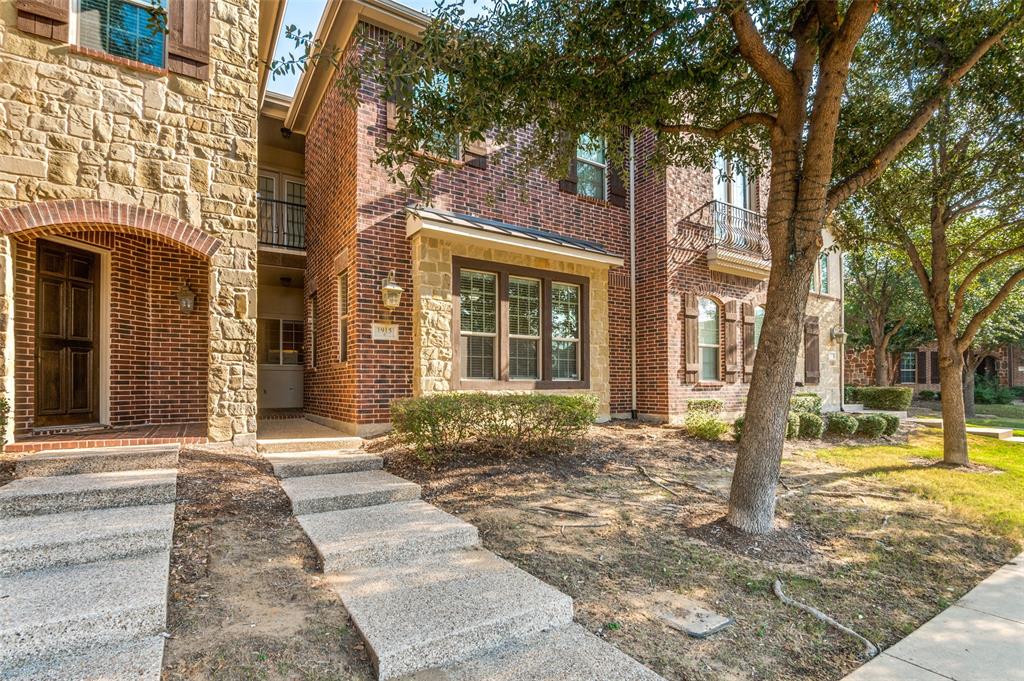 1915 Luther Road Irving, TX 75063 - Photo 2 of 28