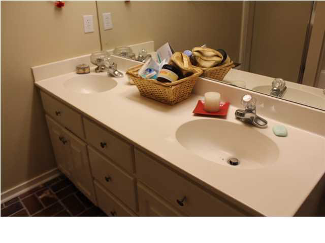 223 Clark Farms Road Madison, MS 39110 - Photo 24 of 33 Master Bath