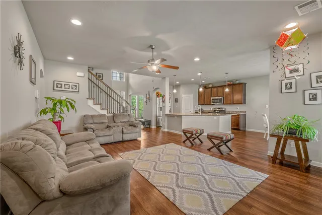 $3,050 | 2501 Kimbolton Drive, College Station, TX 77845