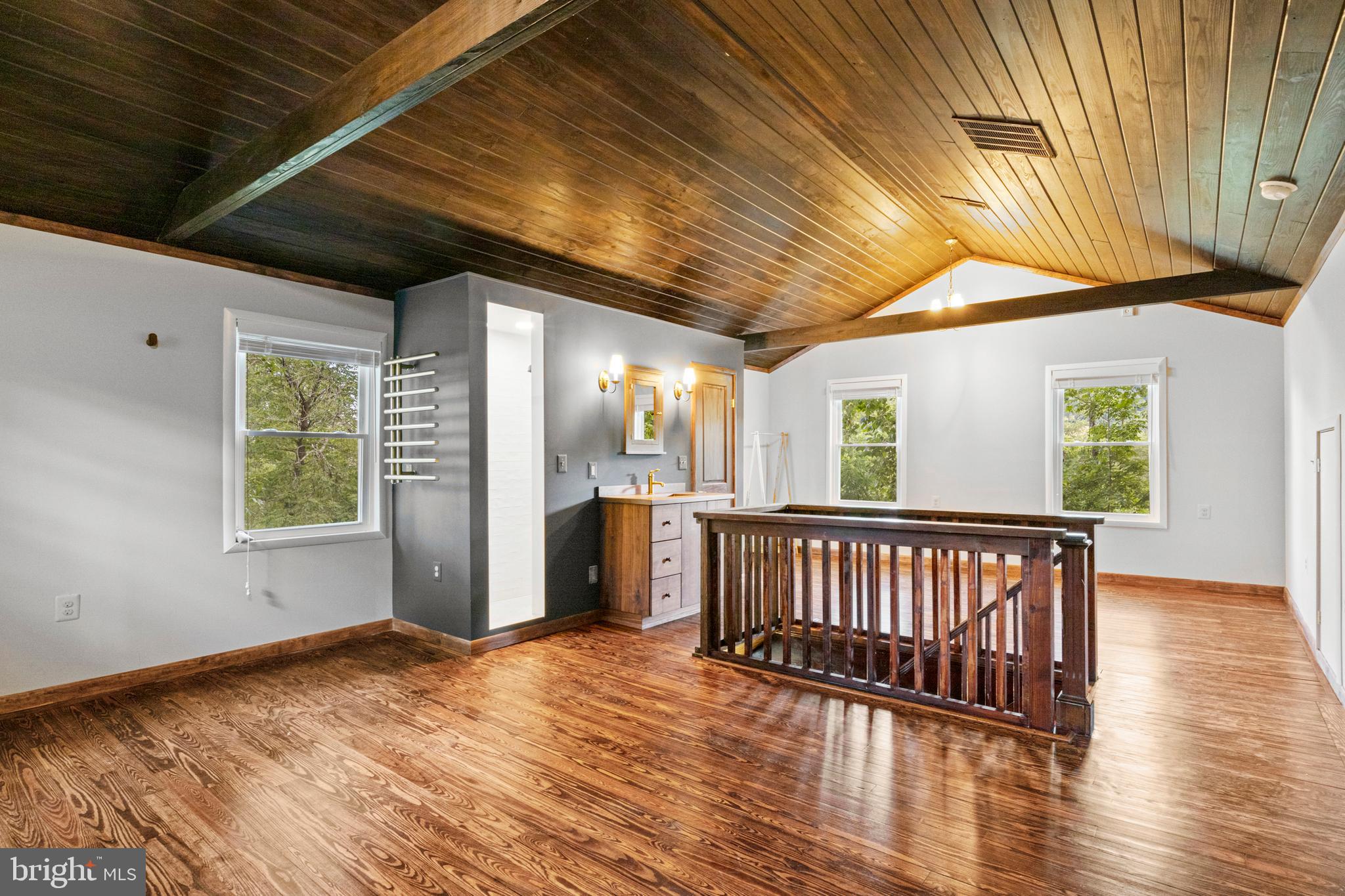 12336 Moss Hollow Road Markham, VA 22643 - Photo 21 of 43 Looking from Primary bedroom toward loft
