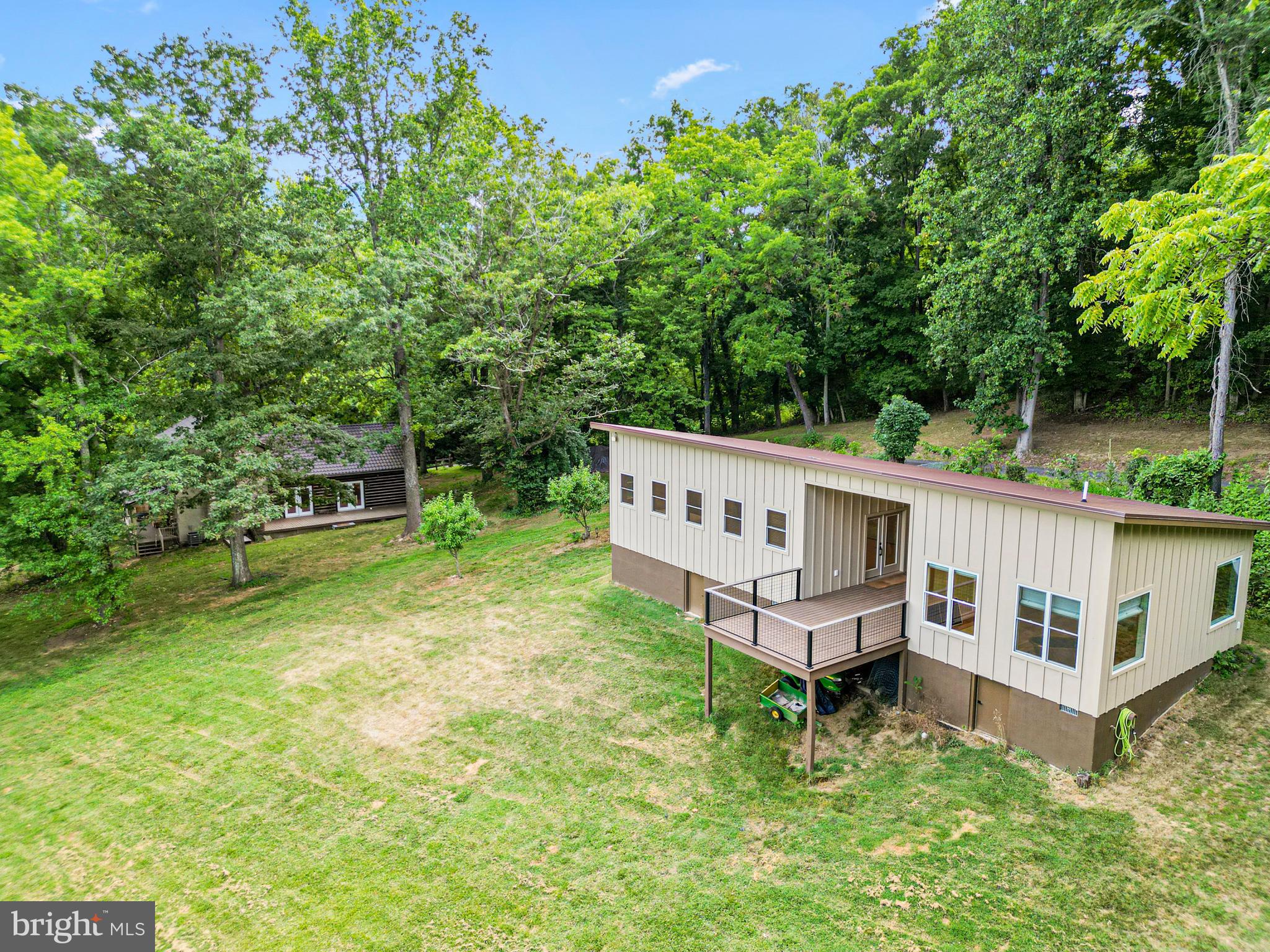 12336 Moss Hollow Road Markham, VA 22643 - Photo 3 of 43 Includes additional Artists Studio over 1,100 SqFt