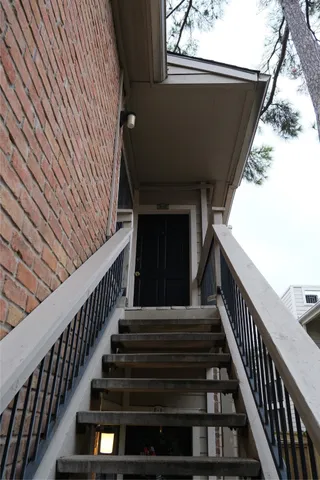 $1,490 | 2001 Bering Drive, Unit 2F, Houston, TX 77057