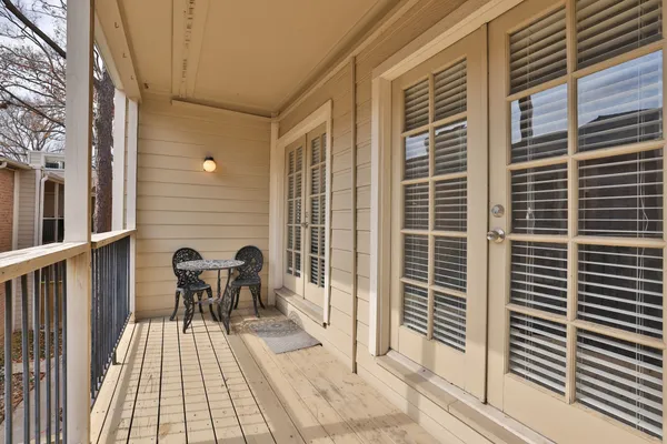 a view of an entryway with staircase
