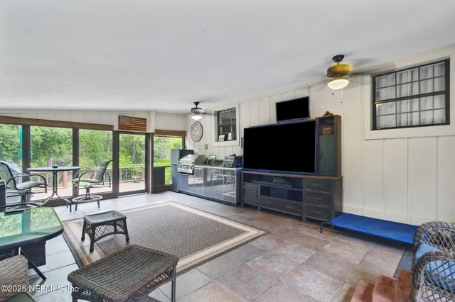 $625,000 | 540 Highway 16, Green Cove Springs, FL 32043