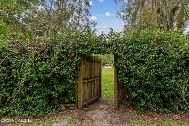 $625,000 | 540 Highway 16, Green Cove Springs, FL 32043