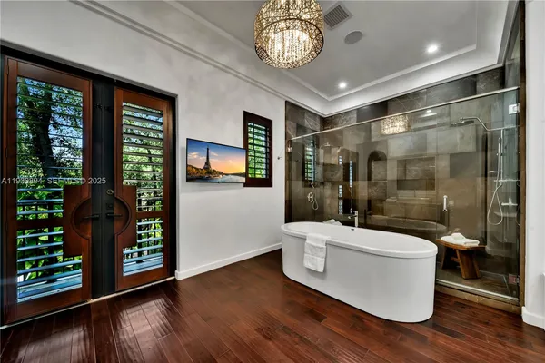$14,000,000 | 8301 Southwest 53rd Avenue, Miami, FL 33143