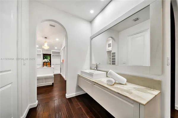 $14,000,000 | 8301 Southwest 53rd Avenue, Miami, FL 33143
