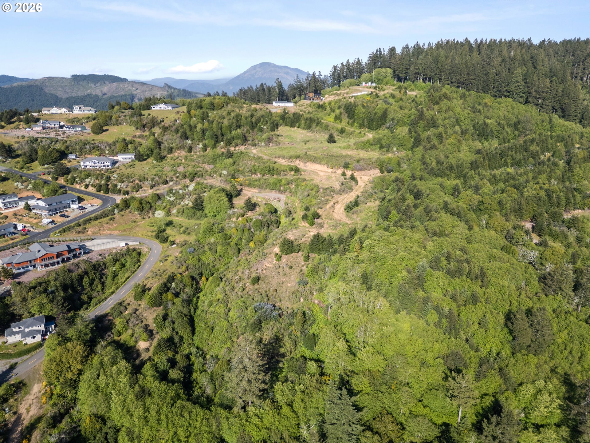 Dale Court, Unit 2 Brookings, OR 97415 - Photo 4 of 13 a view of mountain view