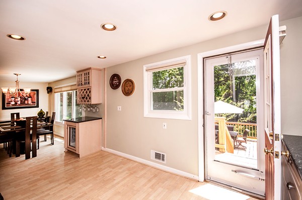 6 Patricia Road Framingham, MA 01701 - Photo 5 of 30 Gallery Image 5