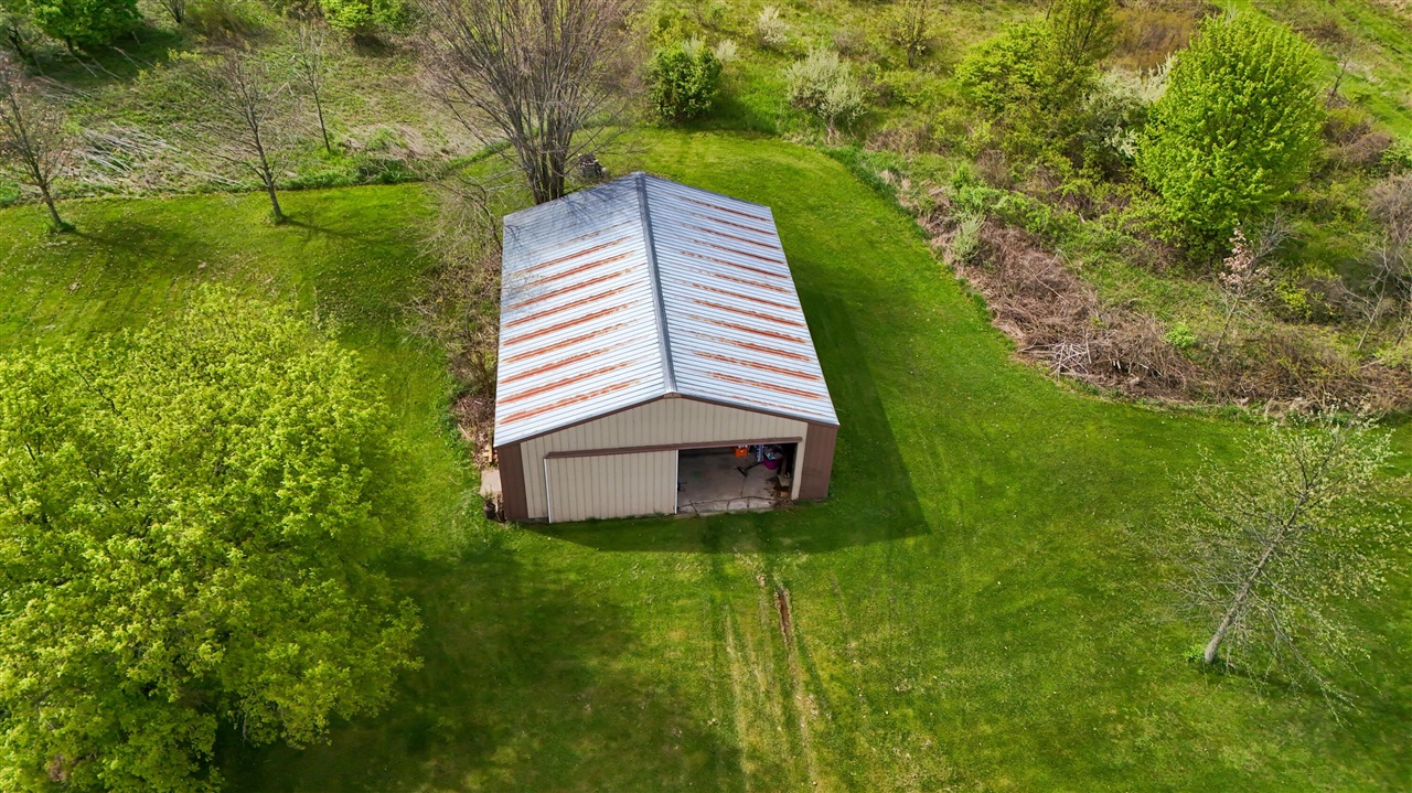 3979 Clinton Macon Road Clinton, MI 49236 - Photo 21 of 35