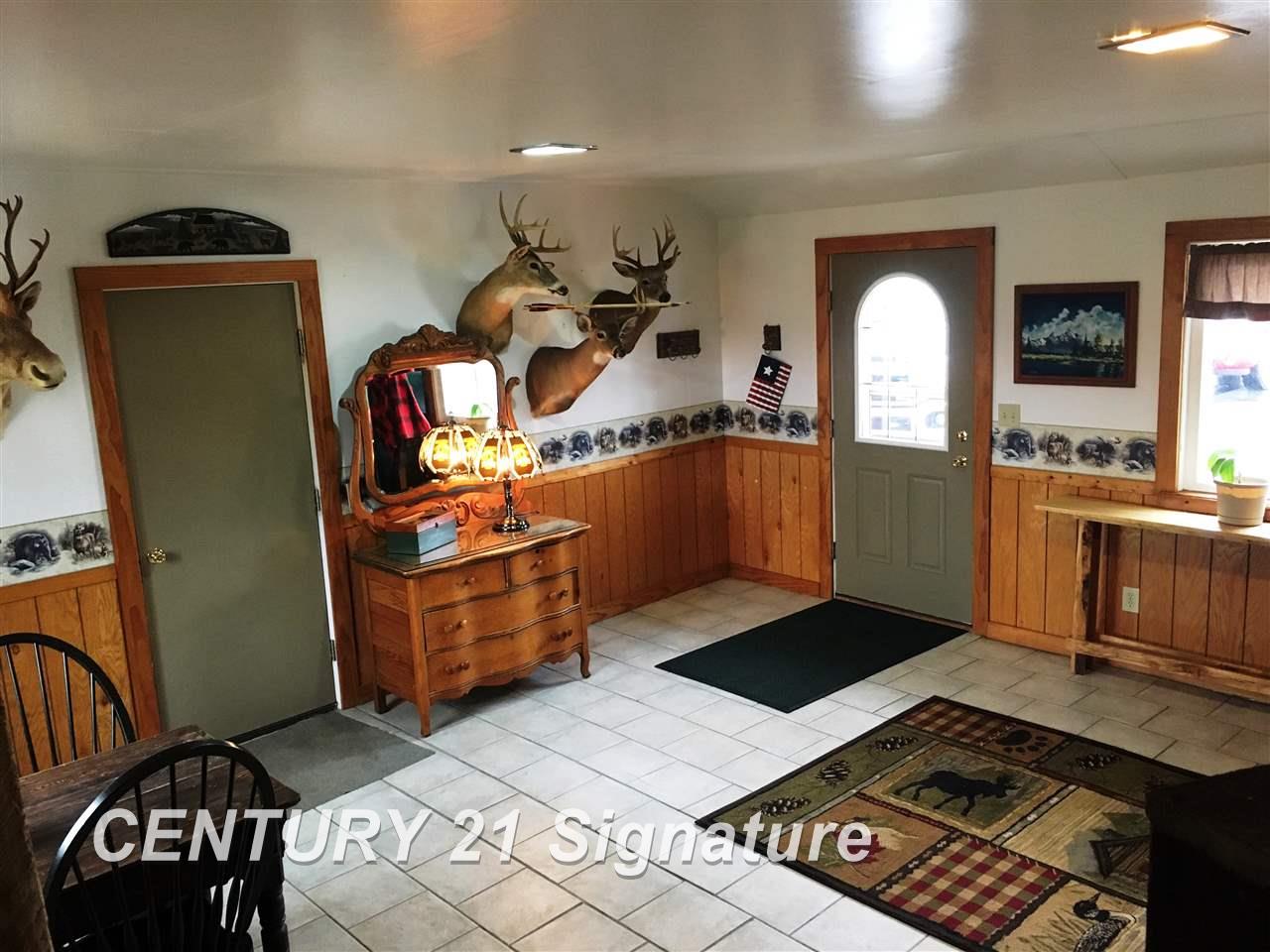5560 Garfield Road Saginaw, MI 48603 - Photo 8 of 21
