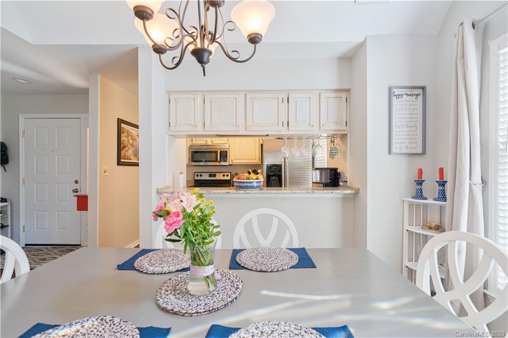 308 Queens Road, Unit 33 Charlotte, NC 28204 - Photo 11 of 35